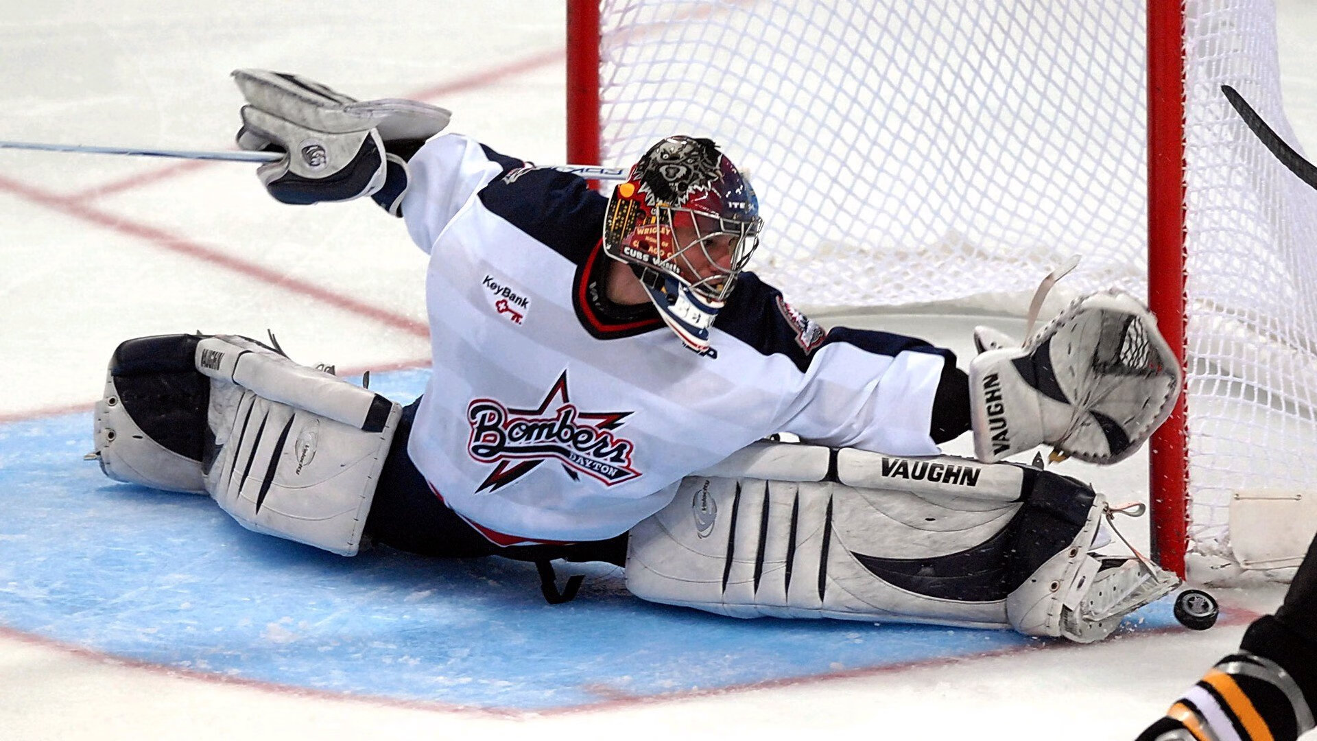 国际足球裁判引入自动偏差检测工具，判罚更加公正，足球规测